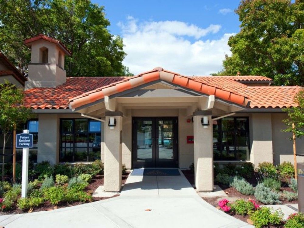 Global Luxury Suites At Downtown Mountain View Eksteriør billede